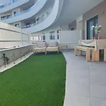 Disfruta Del Mar A Unos Pasos